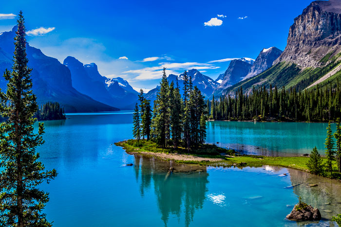 Maligne Lake Area