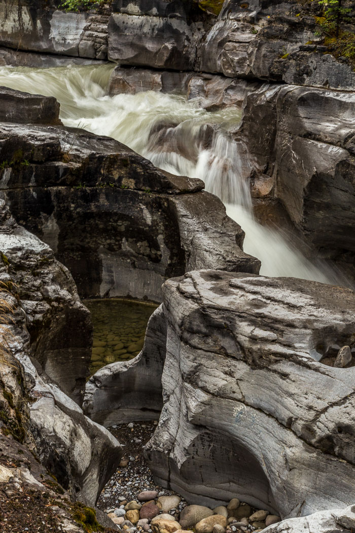 Maligne Canyon