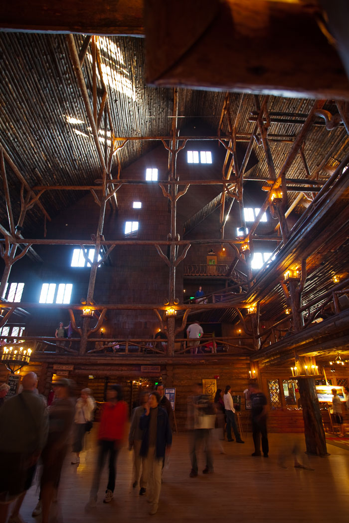 Yellowstone - Old Faithful Inn Yellowstone - Old Faithful Inn