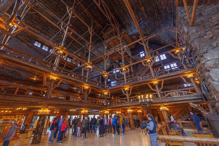 Yellowstone - Old Faithful Inn