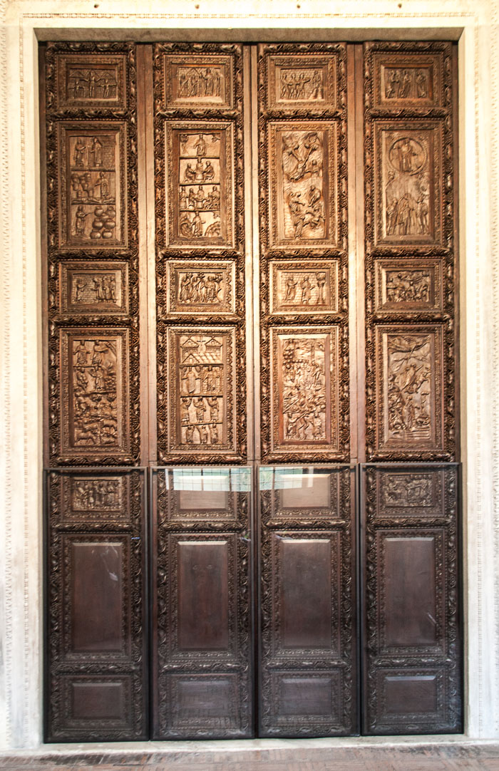 Doors of Italy
