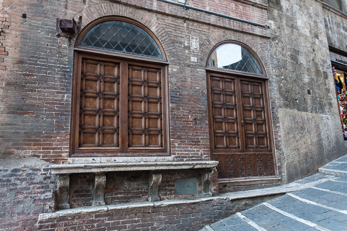 Doors of Italy