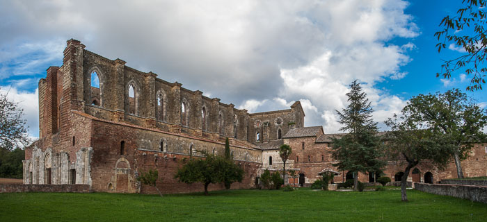 San Galgano Abbey and the hermitage of Montesiepi