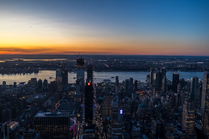  New York frum Dusk to Dawn