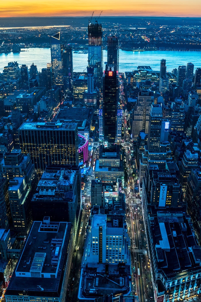  New York frum Dusk to Dawn