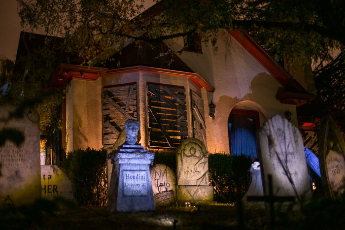 Davis Graveyard