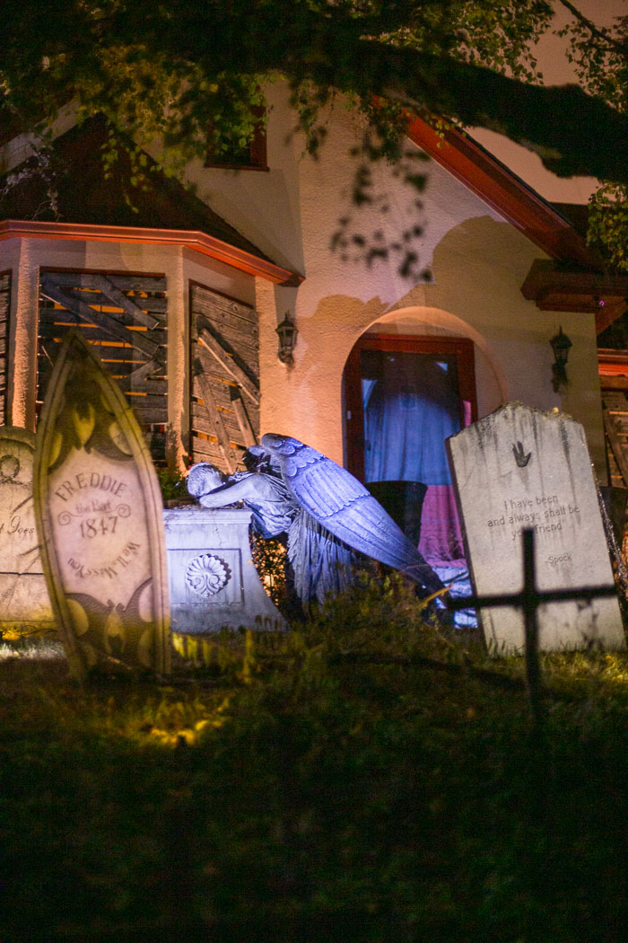 Davis Graveyard