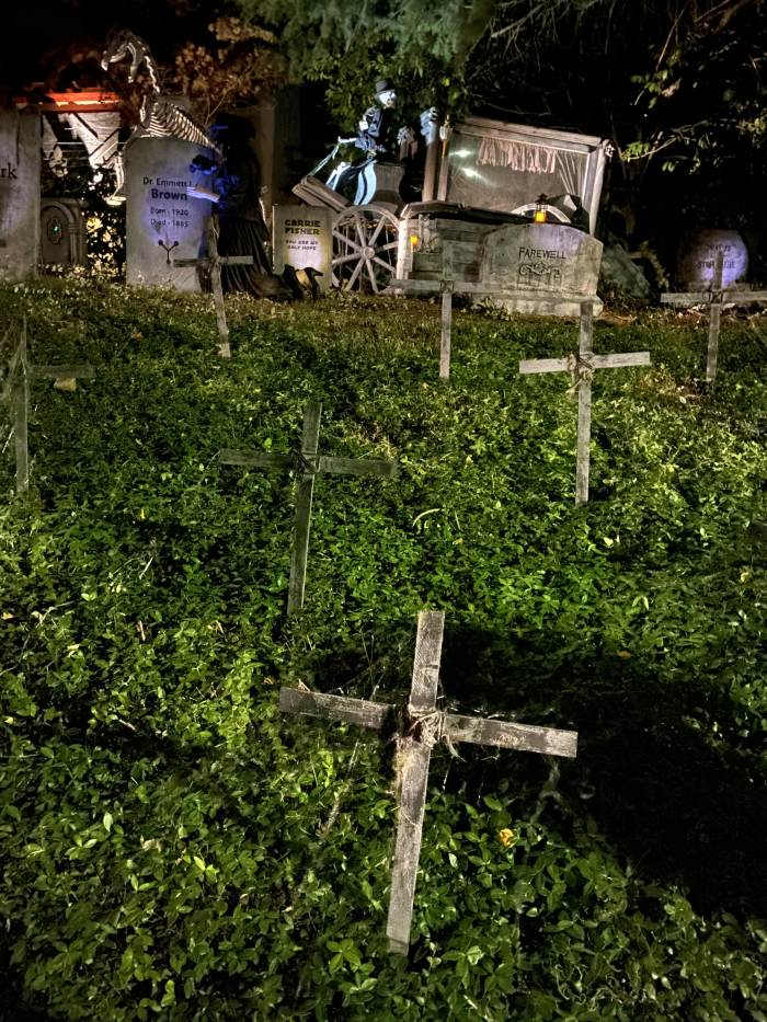 Davis Graveyard