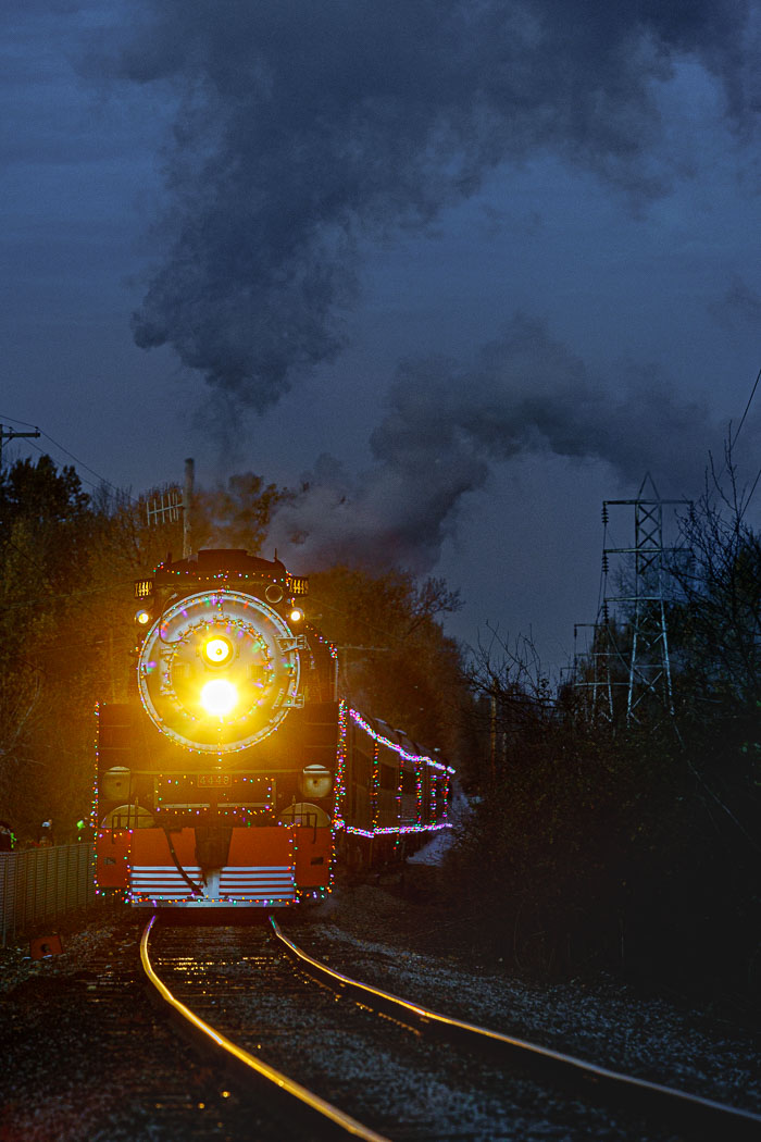 Oregon Heritage Rail Center -  Holiday Express